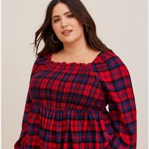 Torrid Brushed Red Plaid Smocked Top, Babydoll cut, Puff sleeves, NWT size 2X
